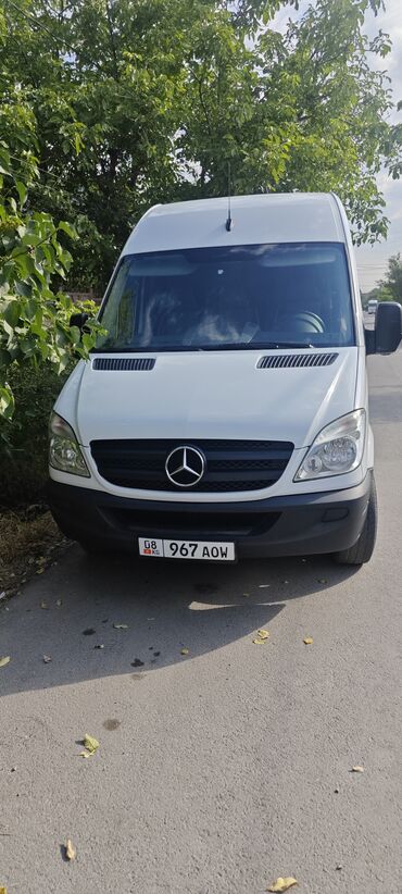 закрытый спринтер: Mercedes-Benz Sprinter: 2013 г., 2.7 л, Автомат, Дизель