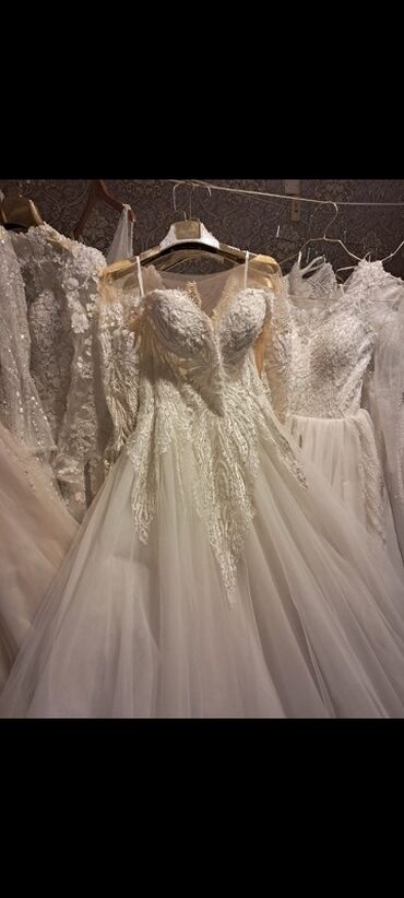 Toy paltarları: Hazır biznes Məhsul: Gəlinlik və kolleksiyası Elanı Diqətlə oxuyun — 15