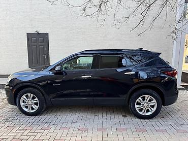 боковые: Chevrolet Blazer: 2020 г., 2.5 л, Автомат, Бензин, Кроссовер — 9