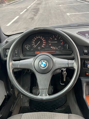 BMW: BMW 5 series: 1991 г., Седан — 22