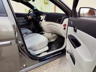 Hyundai: Hyundai Accent: 1.5 l | 2008 il Sedan — 20