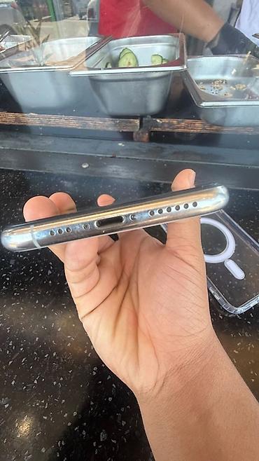 Apple iPhone: IPhone 11 Pro, Б/у, 256 ГБ, Серебристый — 13
