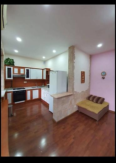сталинки: 3 комнаты, 67 м², Сталинка, 3 этаж — 1