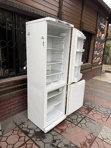 Техника для кухни: Холодильник Indesit, двухкамерный, с нижней морозильной камерой — 3