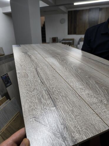 Laminat: Laminatlar her növdə, istenilen çeşitde satis 32 class, 8mm)topdan -da lalafo.az — 12 Laminat: Laminatlar her növdə, istenilen çeşitde satis 32 class, 8mm)topdan — 12