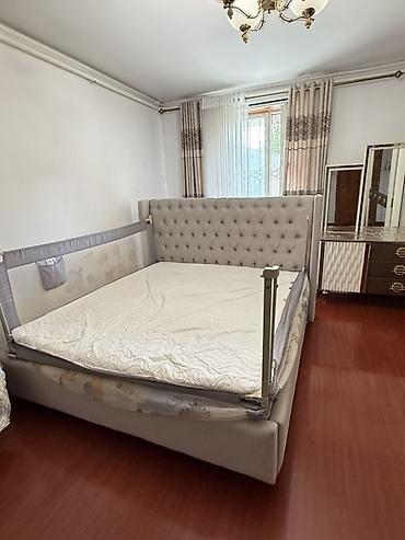 standing mirror: Спальный гарнитур, Б/у, Тумба, Шкаф, Двуспальная кровать, Самовывоз, цвет - Коричневый — 6
