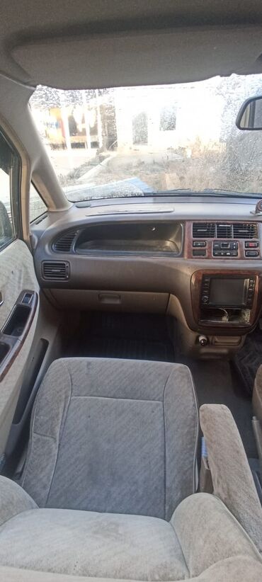 Honda: Honda Odyssey: 1997 г., Минивэн — 9