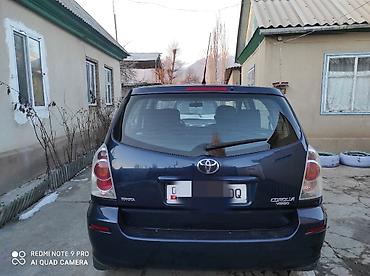 машина кузов: Toyota Corolla Verso: 2004 г., 1.8 л, Механика, Бензин, Универсал — 3