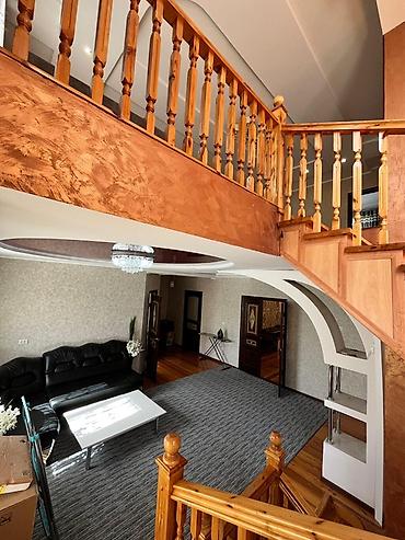 Продажа коттеджей и домов: Продаётся двухэтажный частный дом с ограждённым двором и — 5