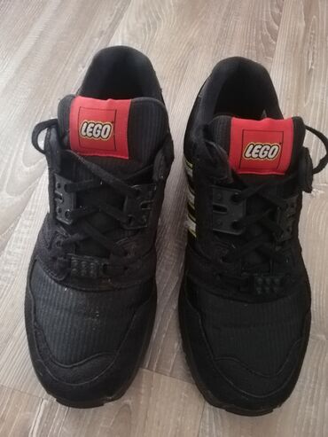 adidas čizme: Patike Adidas LEGO, broj 38, dužina gazišta 24, crne boje, korišćene