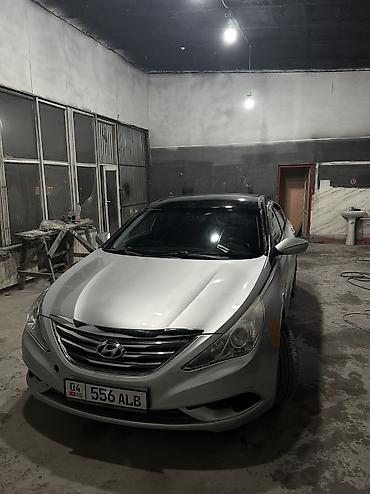 Hyundai: Hyundai Sonata: 2010 г., 2 л, Автомат, Газ, Седан — 9