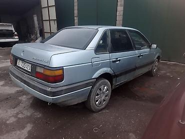 Volkswagen: Volkswagen Passat: 1991 г., 1.8 л, Механика, Газ, Седан — 4