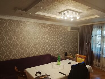 Uzunmüddətli kirayə mənzillər: QARA QARAYEV METROSU. NEBİZ KİLİNİKASİNİN BİNASI.salam kiraye verilir — 1