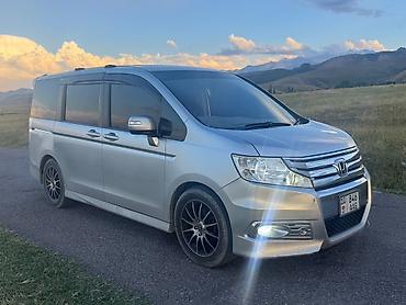 stepwagon: Honda Stepwgn: 2010 г., 2 л, Автомат, Бензин, Минивэн — 5