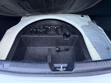 Kia: Kia K3: 1.6 l | 2017 il Sedan — 14