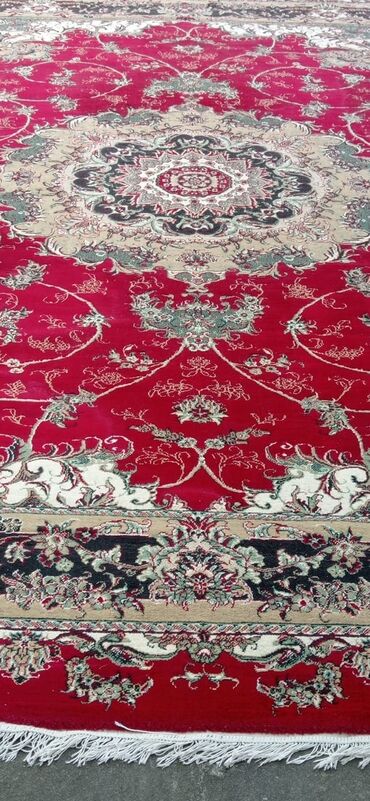təbriz xalcası: Ковер Защитный, Иран, Нет кредита