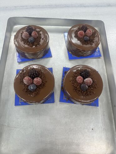 Digər ixtisaslar: İş axdarıram — 6