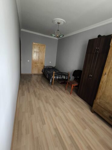 Köhnə tikili: Sumqayıt, 5 otaqlı, Köhnə tikili, 90 kv. m -da lalafo.az — 6 Köhnə tikili: Sumqayıt, 5 otaqlı, Köhnə tikili, 90 kv. m — 6