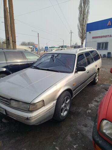 модели авто: Mazda 626: 1989 г., 2 л, Механика, Бензин, Универсал