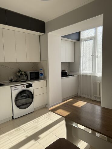 турусбекова фрунзе: 2 комнаты, 50 м², Индивидуалка, 5 этаж, Евроремонт