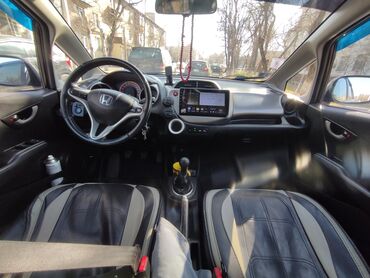 хонда ортия: Honda Jazz: 2010 г., 1.3 л, Механика, Бензин, Седан