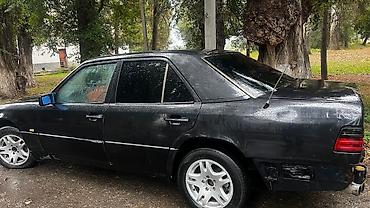 Продажа авто: Mercedes-Benz E-Class: 1994 г., 3.2 л, Автомат, Бензин, Седан — 5