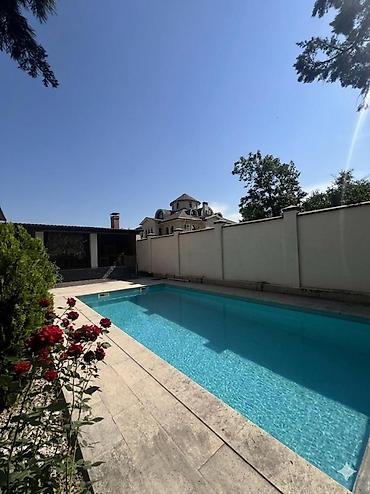 Продажа коттеджей и домов: 5 и более комнат, 630 м², 8 соток, Бишкек, Ата-Тюрк парк — 24