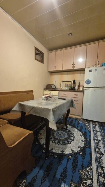 Köhnə tikili: Bakı, Yeni Günəşli Massiv V, 3 otaqlı, Köhnə tikili, 60 kv. m -da lalafo.az — 11 Köhnə tikili: Bakı, Yeni Günəşli Massiv V, 3 otaqlı, Köhnə tikili, 60 kv. m — 11