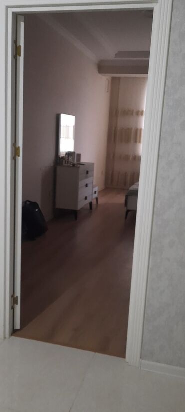 Köhnə tikili: Saray, 2 otaqlı, Köhnə tikili, 90 kv. m — 1