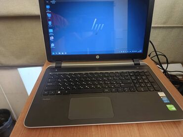 Kompüter ehtiyyat hissələri: İşlənmiş HP Pavilion, 15.6 ", Intel Core i5, 512 GB