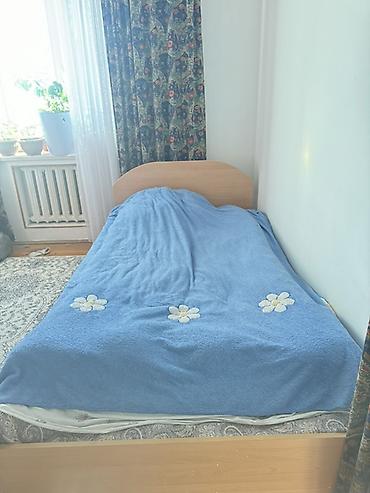 Продажа коттеджей и домов: Продается жилой дом с большим участком и бассейном. Характеристики: - — 7