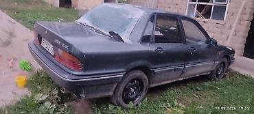 Унаа: Mitsubishi Galant: 1988 г., 2 л, Кол менен иштөөчү, Бензин, Седан — 2