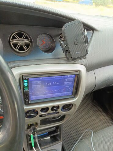 зеркало для обгона: Daihatsu YRV: 2004 г., 1.3 л, Механика, Бензин, Хетчбек