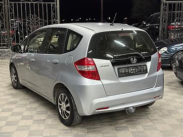 alba: Honda Jazz: 2011 г., Автомат, Бензин — 5
