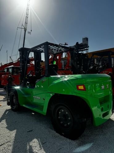 Погрузчики: Погрузчик, 2024 г., Колесный, Вилочный — 6