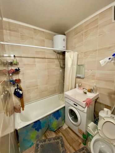 Продажа квартир: 1 комната, 33 м², 106 серия, 7 этаж, Евроремонт