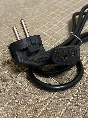 Другие комплектующие: 1. VGA кабель (папа-папа), чёрный; 2. DVI кабель (папа-папа), чёрный; — 13