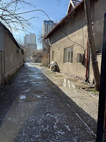 Үйлөрдү ижарага берүү: 120 м², 4 бөлмө, Жаш гвардия — 4