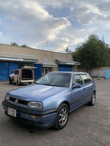 2 моно: Volkswagen Golf: 1992 г., 1.8 л, Механика, Бензин