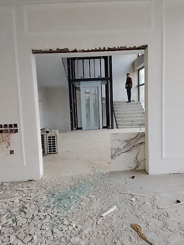 eksperimental binalar: RESTORAN satílír 2 mərtəbəli 1000 kv, 5 sotda Tə'mir tam təhvil — 10