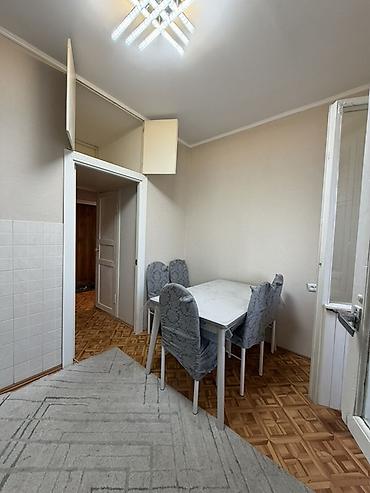 Комнаты: 58 м², Без мебели — 9