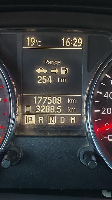 prado satisi: Nissan Qashqai: 0.2 l | 2010 il Krossover — 9