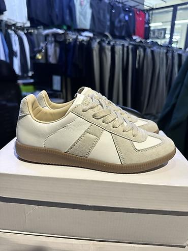 Мырзалардын бут кийими: Эркектердин кроссовкасы, 39, 40, 41, Maison Martin Margiela, Жаңы, түсү - Кара, Өзү алып кетүү, Акысыз жеткирүү — 10