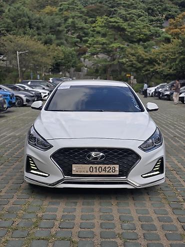 Hyundai Sonata: 2022 г., 2 л, Бензин, Седан at lalafo.kg Hyundai Sonata: 2022 г., 2 л, Бензин, Седан