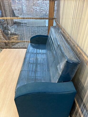 Прямые диваны: Прямой диван, Новый, Трехместный — 14