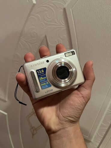 digital camera qiymeti: Real alıcıyla qiymət razılaşmaq olar