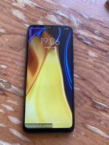 Poco C40, 64 GB, rəng - Qara, Barmaq izi, Face ID, Sənədlərlə