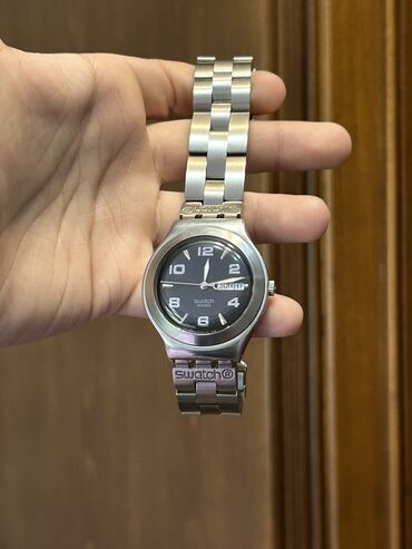 gurren saat: Б/у, Наручные часы, Swatch, цвет - Серебристый