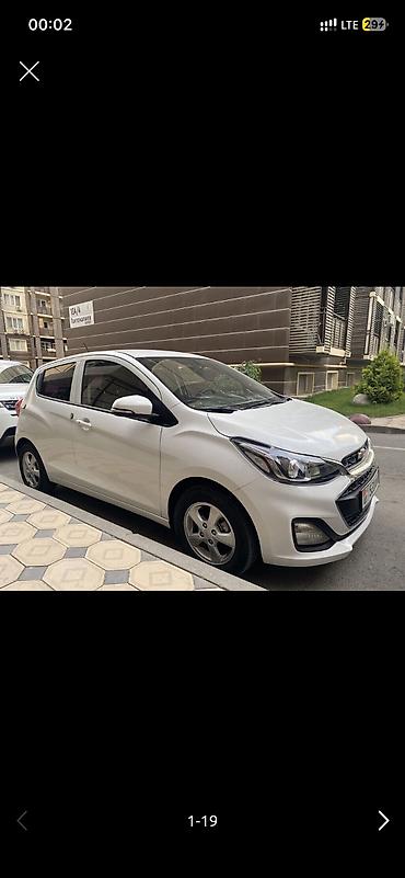 Chevrolet Spark: 2019 г., 1 л, Вариатор, Бензин, Хэтчбэк