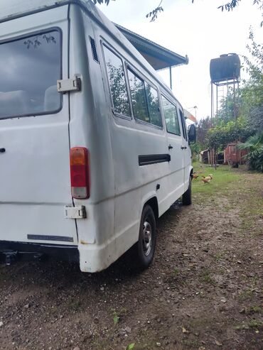 Yük maşınları: Mercedes-Benz T1 (Düdə), 1990 il, motor 2.4 l, Furqon, İşlənmiş — 4